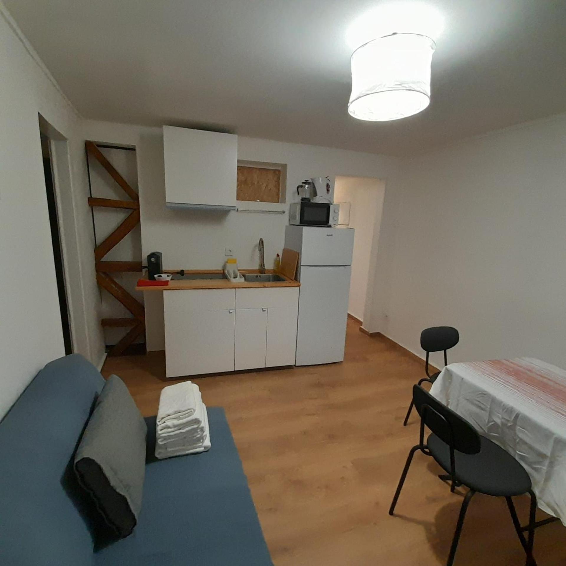 Chiado Carmo Sunny Apartment Lisbon